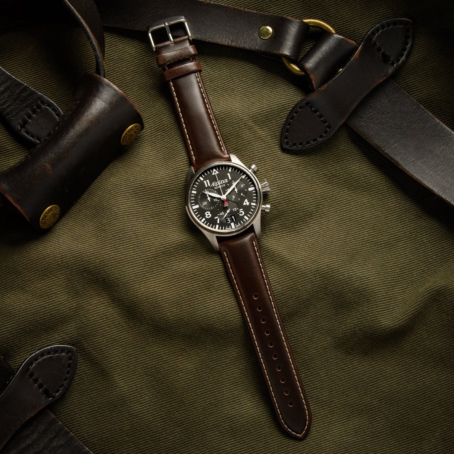 Quick Release Leather Watch Band - Dark Chestnut/Natural - Image 2