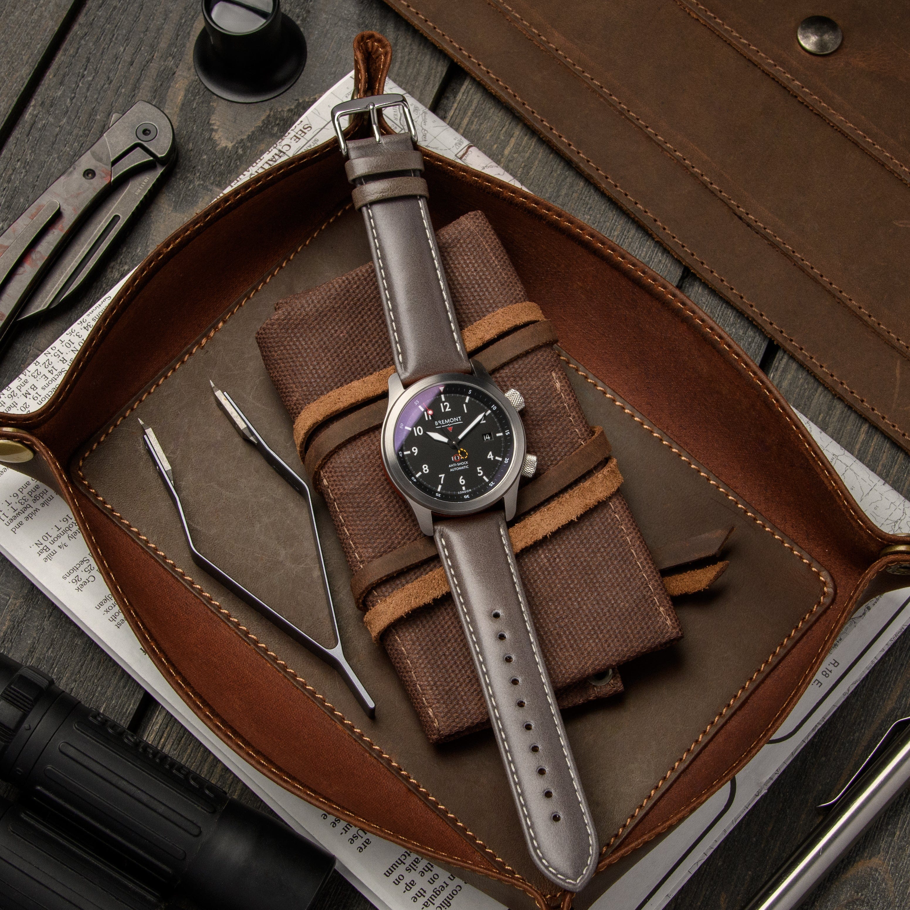 Quick Release Leather Watch Band - Pewter Gray/Natural - Image 3
